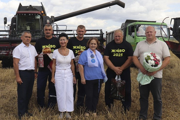 Наши передовики на уборке зерновых культур урожая 2025 года Наши передовики на уборке зерновых культур урожая 2025 года