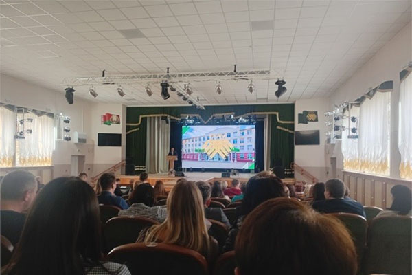 СТУДЕНЧЕСКАЯ ЯРМАРКА ВАКАНСИЙ «КАРЬЕРНЫЙ СТАРТ» СТУДЕНЧЕСКАЯ ЯРМАРКА ВАКАНСИЙ «КАРЬЕРНЫЙ СТАРТ»